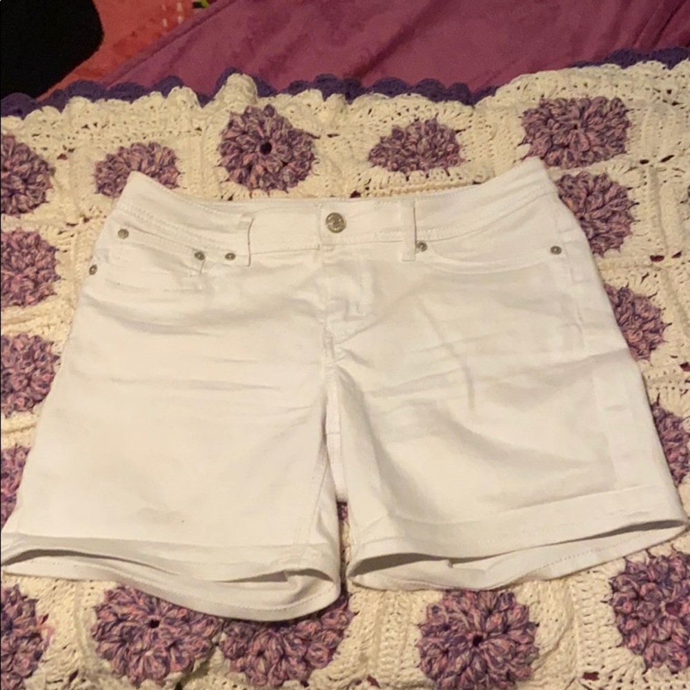 SEVEN7 WHITE UTILITY SHORT - embroidered backside